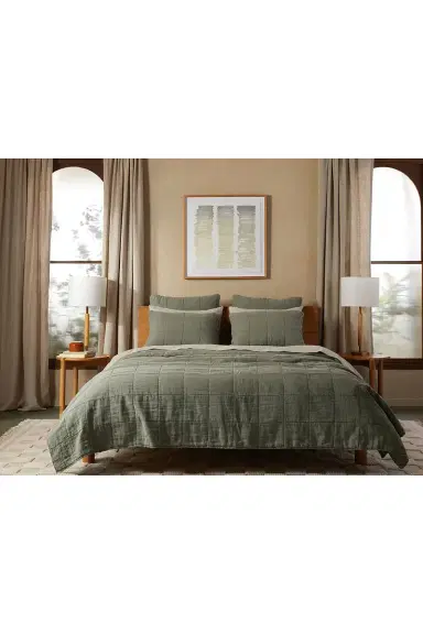 Parachute Linen Box Quilted Sham Set | Thumbnail 2