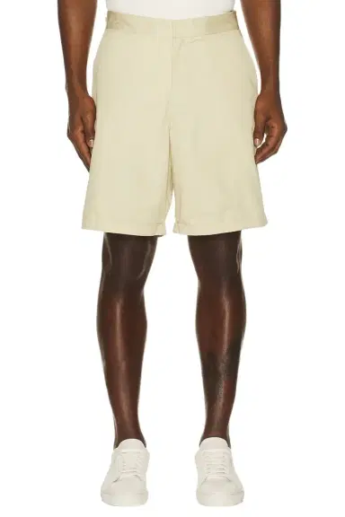 Fred Perry Twill Shorts | Thumbnail 1