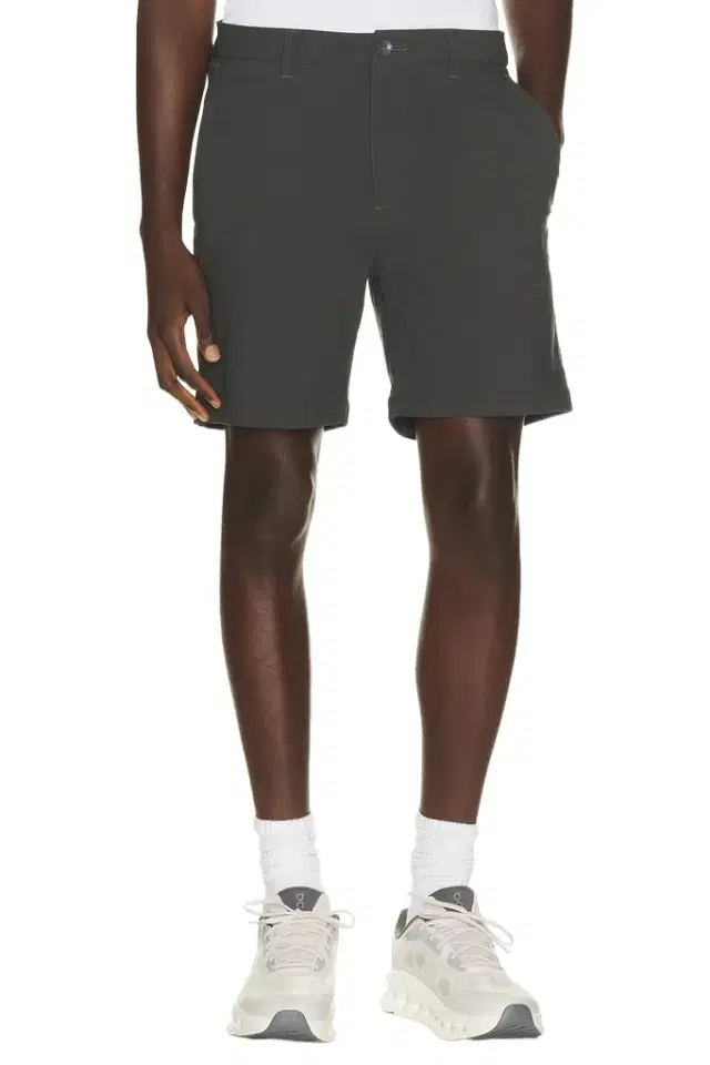 Beyond Yoga Element Men's 7 Chino Short