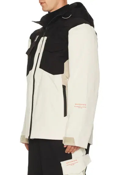 Whitespace 2L Insulated Cargo Jacket | Thumbnail 2