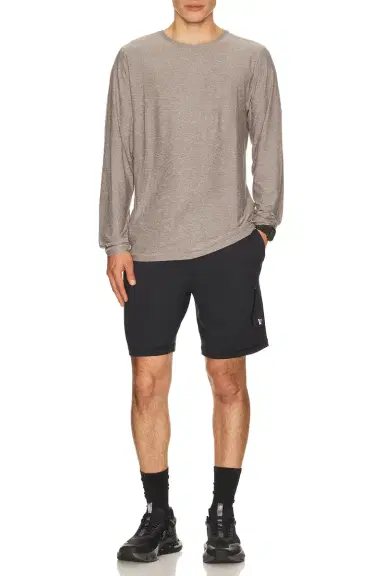 Vuori Strato Tech Long Sleeve Tee | Thumbnail 3
