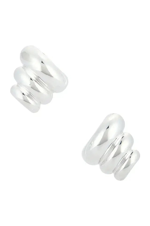 MÉGA Croissant Earrings