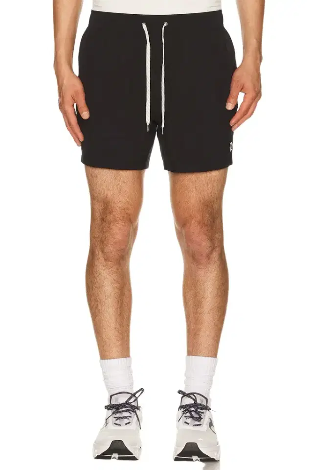 Vuori Kore Lined 5 Short