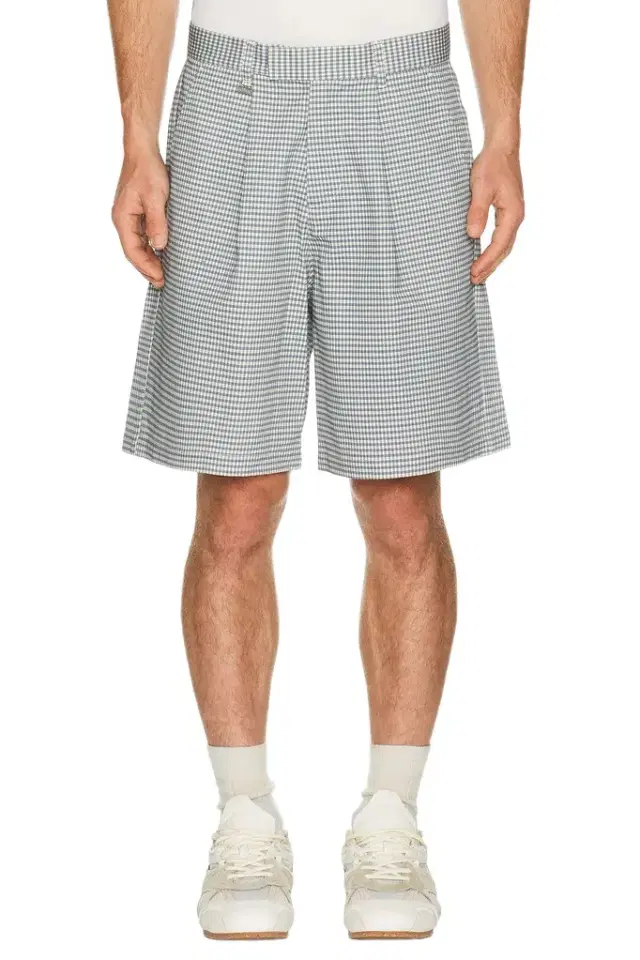 Metalwood Studio Trophy Short