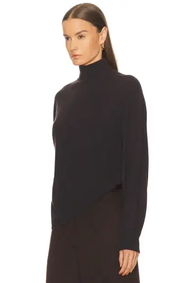 EAVES Allma Asymmetric Sweater | Thumbnail 3