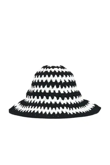 L'Academie Arriel Crochet Hat | Thumbnail 1