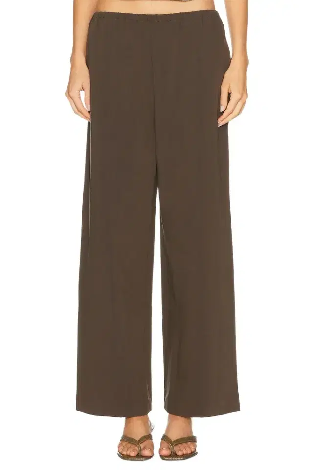 L'Academie Nicoly Pant