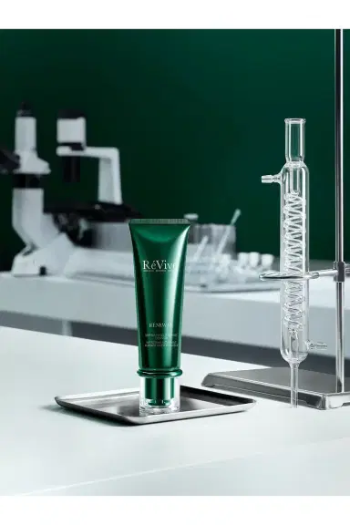 RéVive Renewal Deep Purifying Foaming Cleanser | Thumbnail 7 RéVive Renewal Deep Purifying Foaming Cleanser | Thumbnail 7