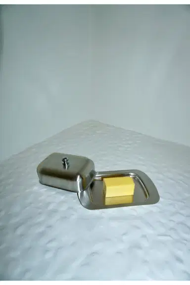 HueGah Home La Creme Butter Dish | Thumbnail 3 HueGah Home La Creme Butter Dish | Thumbnail 3