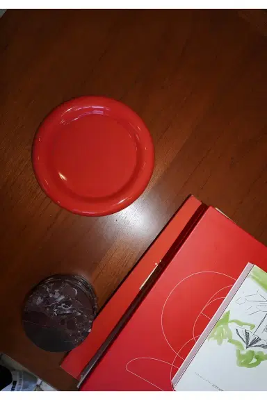 HueGah Home Chub Plate | Thumbnail 3