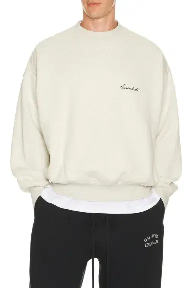 Fear of God Essentials Classic Crewneck Sweatshirt | Thumbnail 1