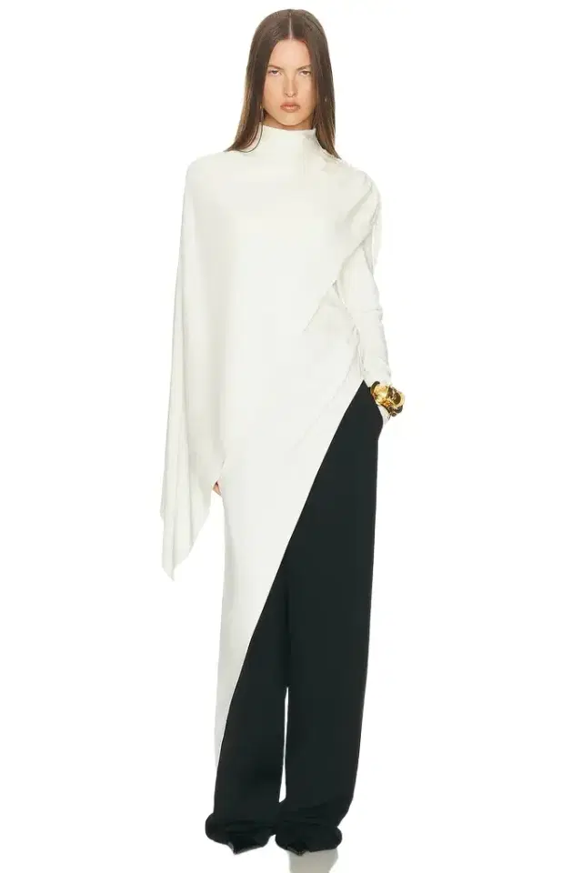 Helsa The Wilhelmina Cape Top