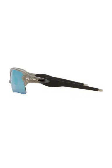 Oakley Flak 2.0 XL Sunglasses | Thumbnail 3 Oakley Flak 2.0 XL Sunglasses | Thumbnail 3