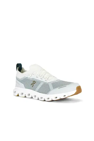 ON Cloud 6 Versa Sneakers | Thumbnail 2