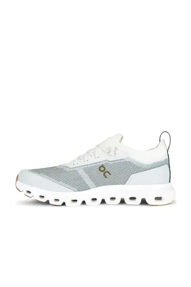 ON Cloud 6 Versa Sneakers | Thumbnail 5