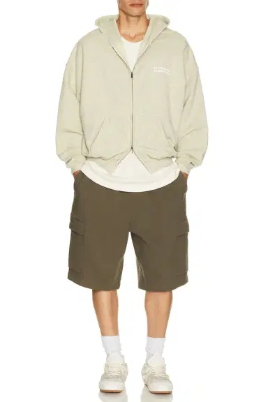 Fear of God Essentials Cargo Basketball Short | Thumbnail 4