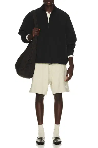 Fear of God Essentials Classic Short | Thumbnail 4