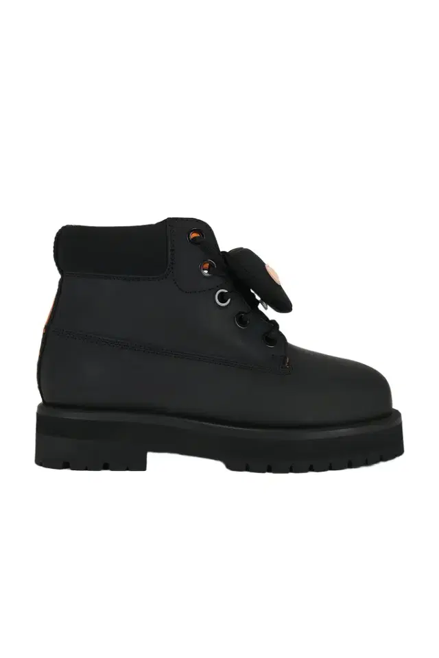 PDF by Domenico Fomichetti PDF by Domenico Formichetti Strada Boot