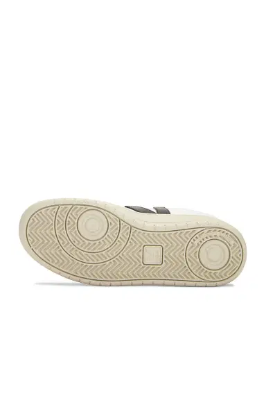 Veja V-10 Sneakers | Thumbnail 6 Veja V-10 Sneakers | Thumbnail 6