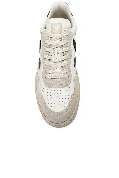 Veja V-90 Sneaker | Thumbnail 4 Veja V-90 Sneaker | Thumbnail 4