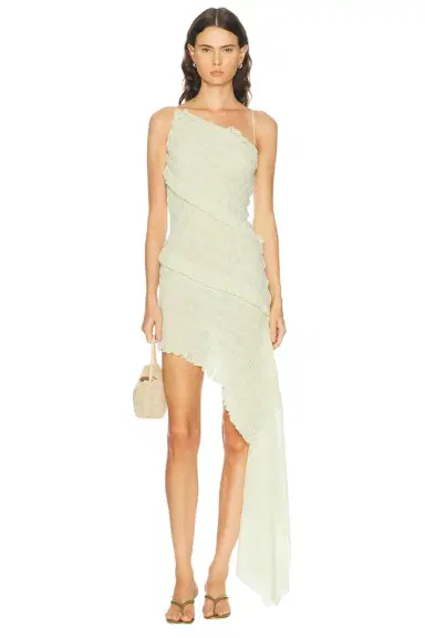 L'Academie Luccia Gown | Thumbnail 1