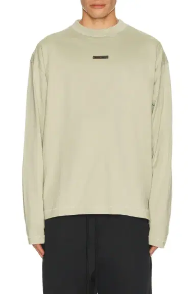 Fear of God Essentials Classic Fit Long Sleeve Tee | Thumbnail 1
