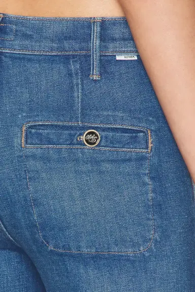 Mother The Stashed Hustler Roller Sneak Jeans | Thumbnail 6 Mother The Stashed Hustler Roller Sneak Jeans | Thumbnail 6