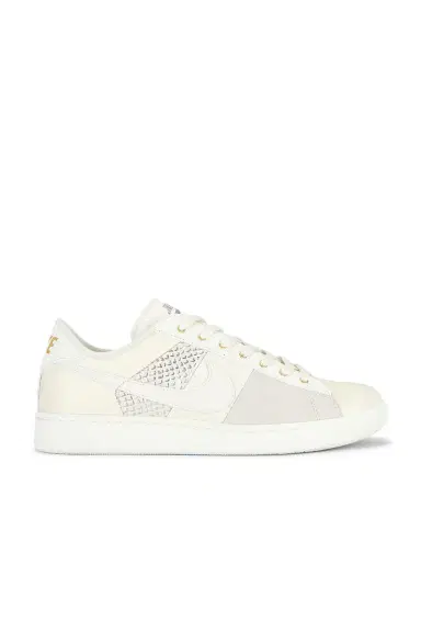 Nike Tennis Classic Cs Prm Wtch Bnd | Thumbnail 1