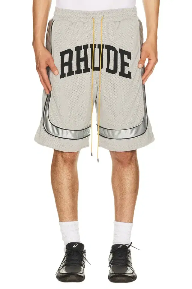 Rhude Baggy Mesh Collegiate Logo Shorts