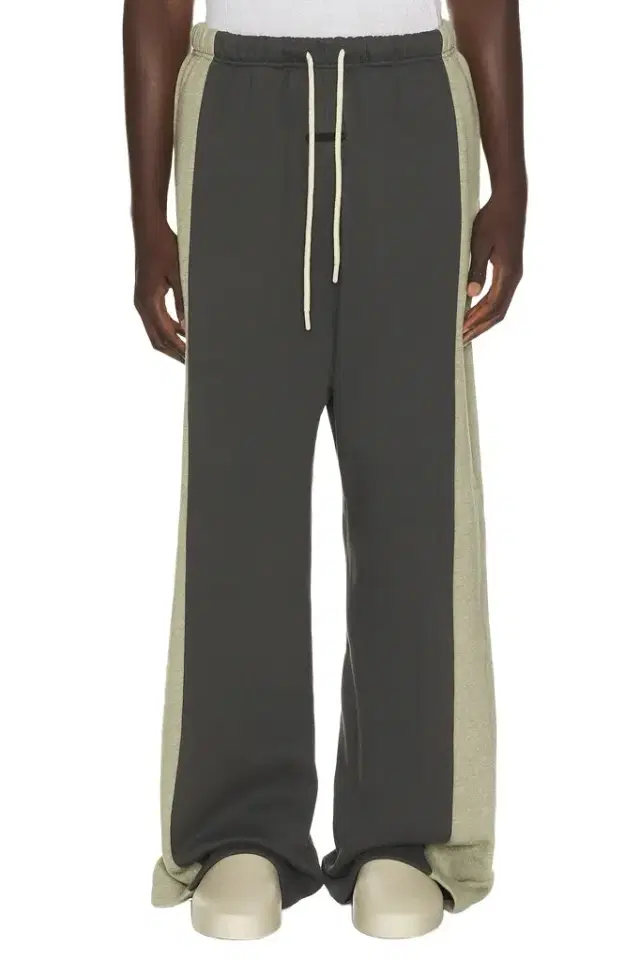 Fear of God Essentials Panelled Lounge Pant