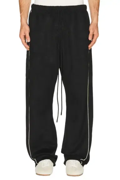 Fear of God Essentials Signature Relaxed Pant | Thumbnail 1