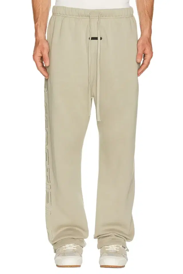Fear of God Essentials Active Trace Relaxed Sweatpant