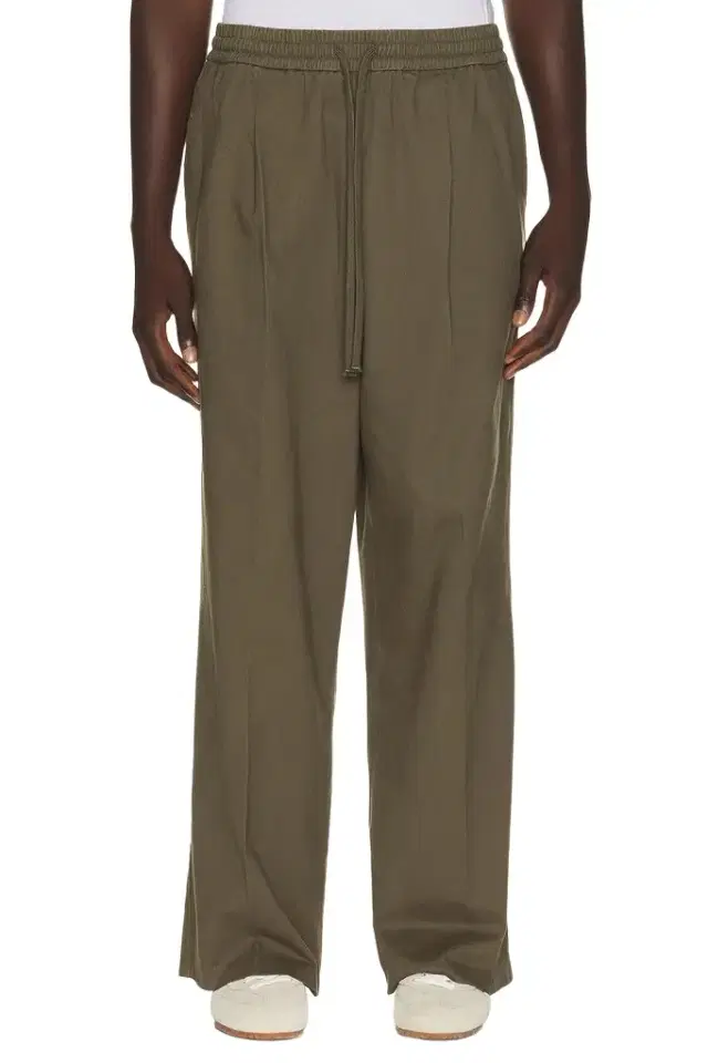 Fear of God Essentials Pleat Front Drawstring Pant