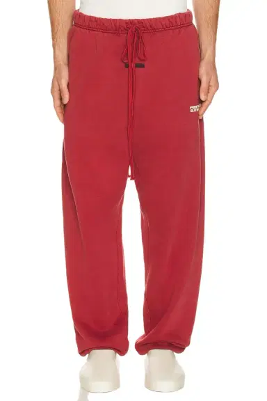 Fear of God Essentials Classic Sweatpant | Thumbnail 1