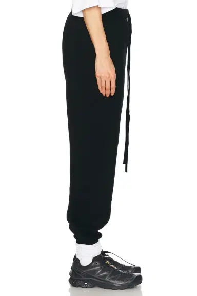 Fear of God Essentials Fleece Essential Sweatpant | Thumbnail 2