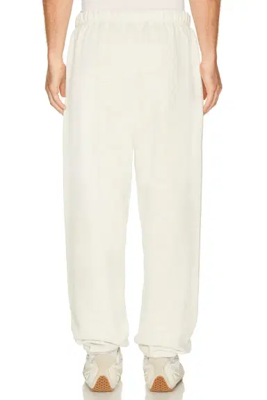 Fear of God Essentials Classic Sweatpant | Thumbnail 3