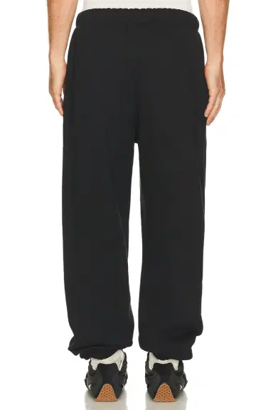 Fear of God Essentials Classic Sweatpant | Thumbnail 3