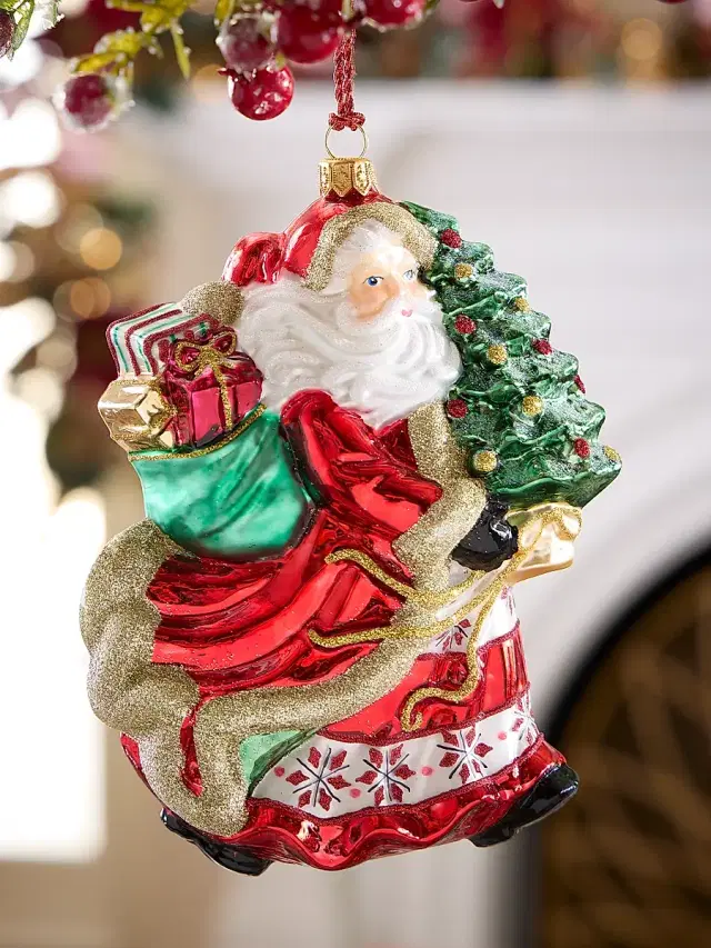 Glassware Art Studio Running Santa With Christmas Tree Glass Ornament