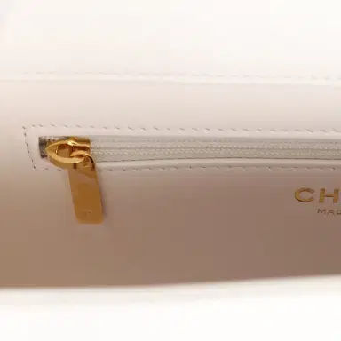 Chanel Chanel Small Preppy Coco Flap Bag White Shiny Caviar Brushed Gold Hardware | Thumbnail 9