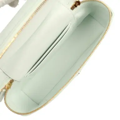 Chanel Chanel Top Handle Long Vanity Case with Chain Light Blue Croc Embossed Calfskin Gold Hardware | Thumbnail 9 Chanel Chanel Top Handle Long Vanity Case with Chain Light Blue Croc Embossed Calfskin Gold Hardware | Thumbnail 9
