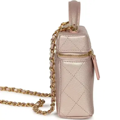 Chanel Chanel Top Handle Long Vanity Case with Chain Pink Iridescent Grained Goatskin Gold Hardware | Thumbnail 3 Chanel Chanel Top Handle Long Vanity Case with Chain Pink Iridescent Grained Goatskin Gold Hardware | Thumbnail 3