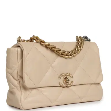 Chanel Pre-owned Chanel Large 19 Flap Bag Beige Shiny Lambskin Mixed Metal Hardware | Thumbnail 2