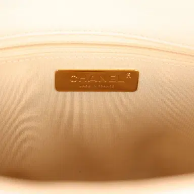 Chanel Pre-owned Chanel Large 19 Flap Bag Beige Shiny Lambskin Mixed Metal Hardware | Thumbnail 7
