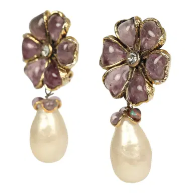 Chanel Vintage Chanel Gripoix Flower and Pearl Drop Earrings Purple Gold Plated Hardware | Thumbnail 4 Chanel Vintage Chanel Gripoix Flower and Pearl Drop Earrings Purple Gold Plated Hardware | Thumbnail 4