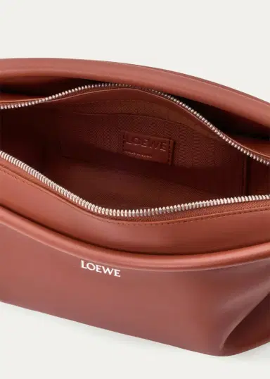 Loewe Whisker Small Leather Shoulder Bag | Thumbnail 3