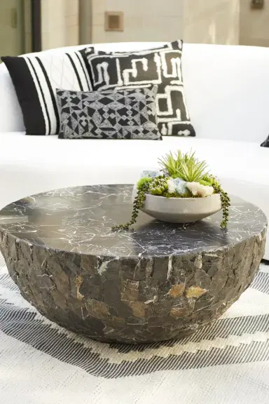 Bernhardt Exteriors Tambora Coffee Table | Thumbnail 3