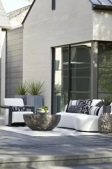 Bernhardt Exteriors Tambora Coffee Table | Thumbnail 4