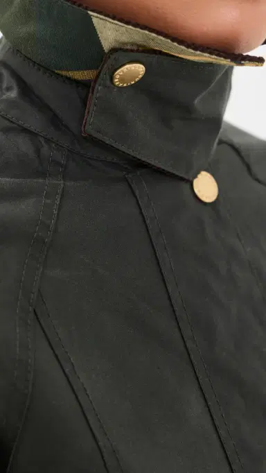 Barbour Cropped Beadnell Wax Jacket | Thumbnail 6