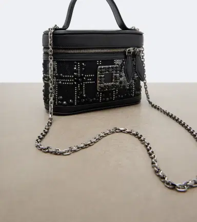 Roger Vivier Très Vivier Micro crystal-embellished vanity bag | Thumbnail 4
