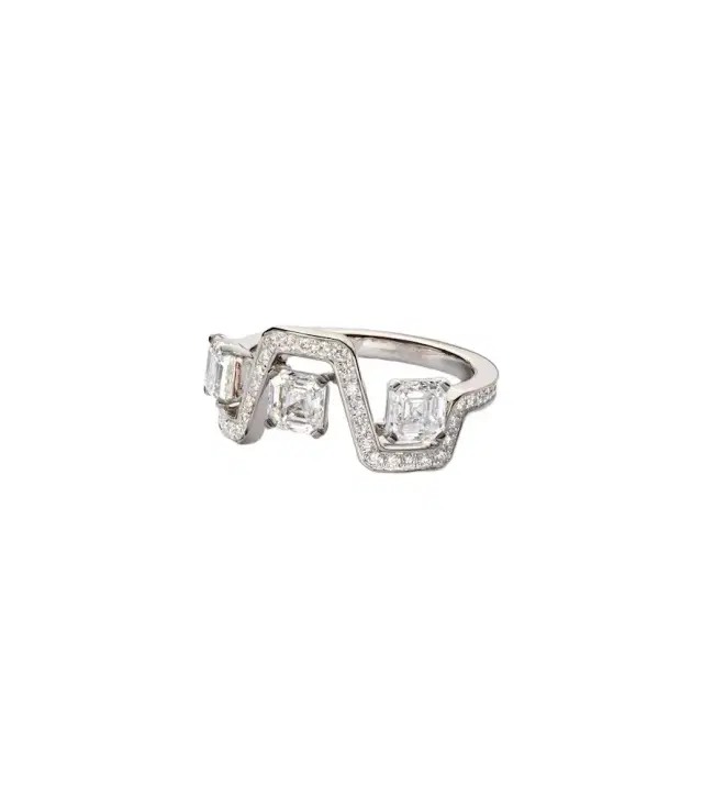 Bucherer Fine Jewellery Skyline 18kt white gold ring with diamonds